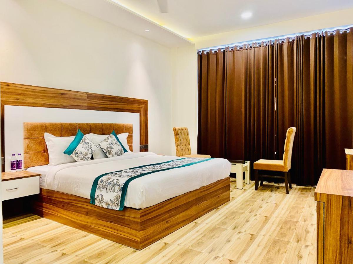 Hotel White House By An Hotels - Walking Distance From Golden Temple Amritsar Exterior foto