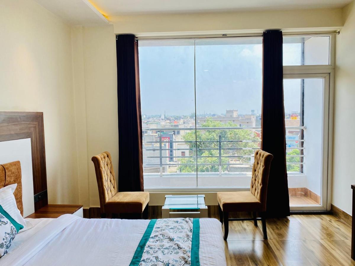 Hotel White House By An Hotels - Walking Distance From Golden Temple Amritsar Exterior foto